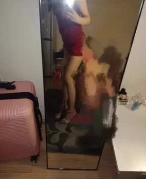 特色丝足轻熟红狐