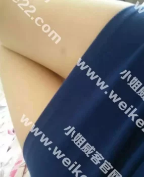 舔穴能高潮，足交能射精，玩爽了。