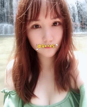北京朝阳20岁马尾少女刚下海小b粉嫩，真紧 被操哭了